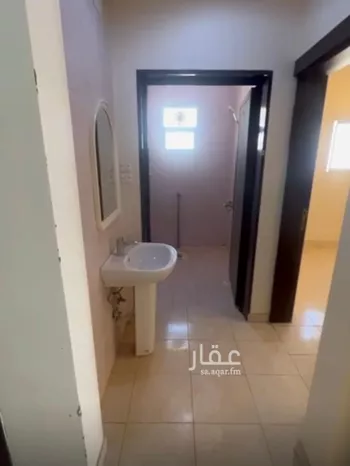 شقة للبيع في شارع طريق الملك عبدالعزيز, حي التعليم, مدينة الرس, منطقة القصيم صورة 2