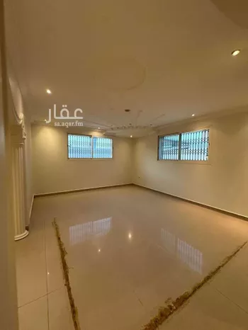 فيلا للإيجار في شارع مصعب بن عبدالله, حي ظهرة البديعة, مدينة الرياض, منطقة الرياض صورة 2