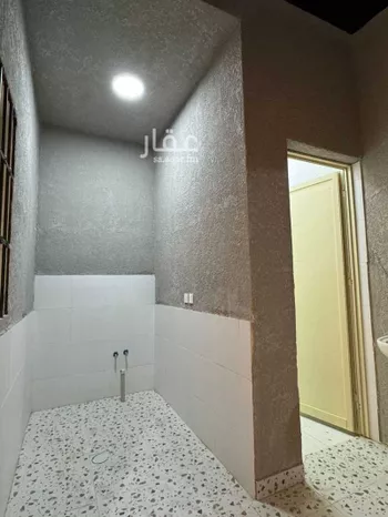 غرفة للإيجار في شارع طالب الأزدي, حي الرمال, مدينة الرياض, منطقة الرياض صورة 4