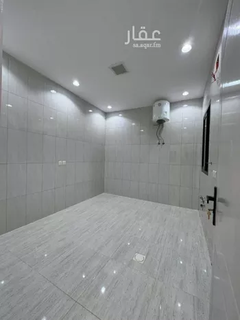 عمارة للإيجار في شارع أسعد بن أحمد دهان, حي الرمال, مدينة الرياض, منطقة الرياض صورة 5