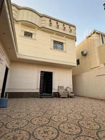 فيلا للبيع في شارع مصطفى المنفلوطي, حي الرمال, مدينة الرياض, منطقة الرياض صورة 2