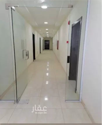 محل للإيجار في شارع طريق المدينة المنورة الفرعي, حي الفيصلية, مدينة الرياض, منطقة الرياض صورة 2