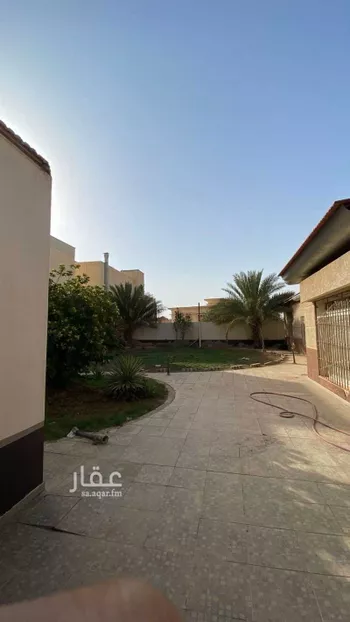 فيلا للبيع في حي البساتين الشرقي, مدينة بريده, منطقة القصيم صورة 2