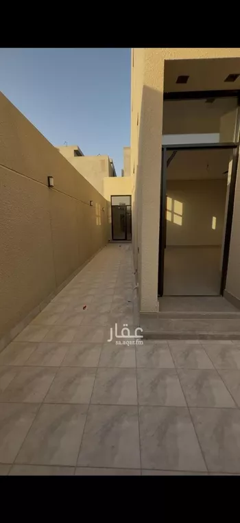 فيلا للإيجار في شارع عبدالوهاب بن بخت, حي النرجس, مدينة الرياض, منطقة الرياض صورة 2