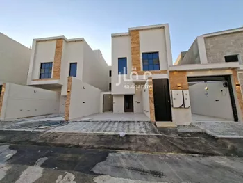 دور للبيع في شارع عبيدالله الهذلي, حي عكاظ, مدينة الرياض, منطقة الرياض صورة 2