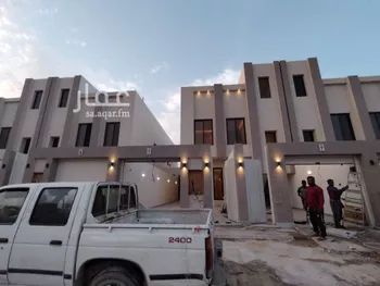 دور للبيع في شارع حجة الإسلام, حي عكاظ, مدينة الرياض, منطقة الرياض صورة 4