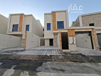 دور للبيع في شارع عبيدالله الهذلي, حي عكاظ, مدينة الرياض, منطقة الرياض