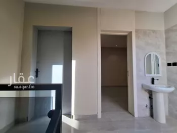 فيلا للبيع في شارع عبدالله بن بشر, حي العريجاء الغربي, مدينة الرياض, منطقة الرياض صورة 2