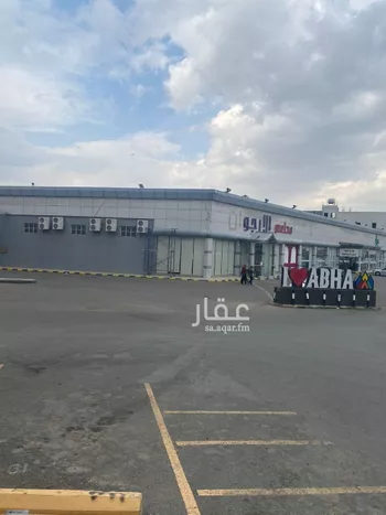 عمارة للبيع في شارع شارع ابراهيم العطار, حي المروج, مدينة ابها, منطقة عسير صورة 4