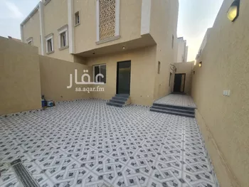 دور للبيع في شارع غمرة, حي سلطانة, مدينة الرياض, منطقة الرياض صورة 2