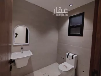 دور للبيع في شارع أبي عبدالله الصقلي, حي عكاظ, مدينة الرياض, منطقة الرياض صورة 4