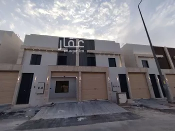 فيلا للبيع في شارع عبدالرحمن الرازي, حي عكاظ, مدينة الرياض, منطقة الرياض