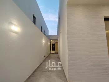 دور للبيع في شارع أبي عبدالله الصقلي, حي عكاظ, مدينة الرياض, منطقة الرياض صورة 5