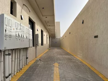 شقة للبيع في  صورة 2