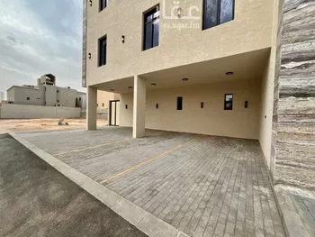 شقة للبيع في  صورة 2