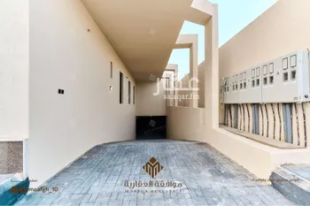 شقة للبيع في  صورة 2