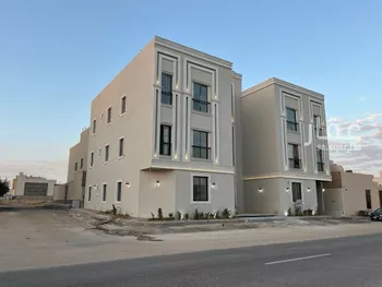 شقة للبيع في شارع احمد الكازرونى, حي المهدية, مدينة الرياض, منطقة الرياض صورة 3