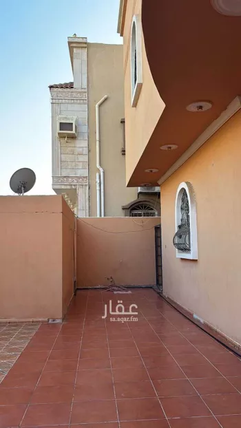 فيلا للبيع في شارع الحسين الأصبهانى, حي الكوثر, مدينة جدة, منطقة مكة المكرمة صورة 3