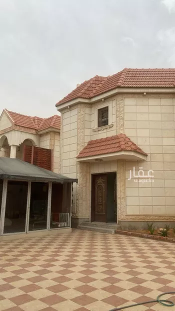 فيلا للبيع في شارع العيينة, حي إشبيلية, مدينة الرياض, منطقة الرياض صورة 2