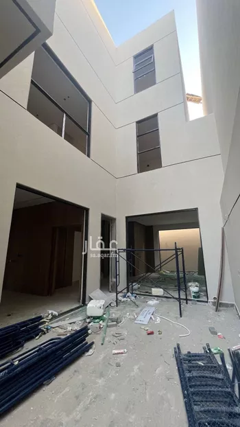 فيلا للبيع في شارع الكمال بن طلحة, حي المهدية, مدينة الرياض, منطقة الرياض صورة 3