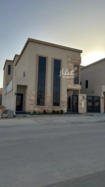 فيلا للبيع في شارع أحمد مفتي المكي الحنفي, حي المهدية, مدينة الرياض, منطقة الرياض