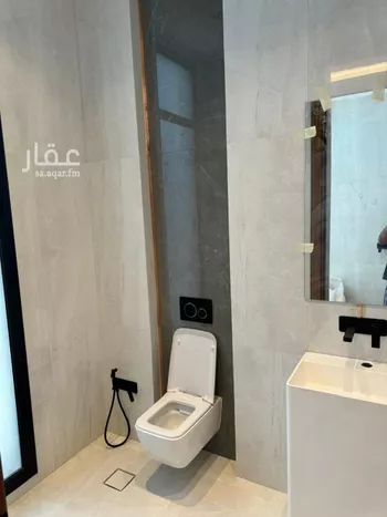 فيلا للبيع في شارع المناقيش, حي المرسلات, مدينة الرياض, منطقة الرياض صورة 2