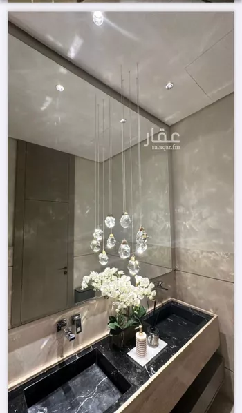 فيلا للبيع في شارع المناقيش, حي المرسلات, مدينة الرياض, منطقة الرياض