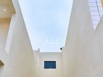 فيلا للبيع في شارع عبدالله النحوي, حي المهدية, مدينة الرياض, منطقة الرياض صورة 5