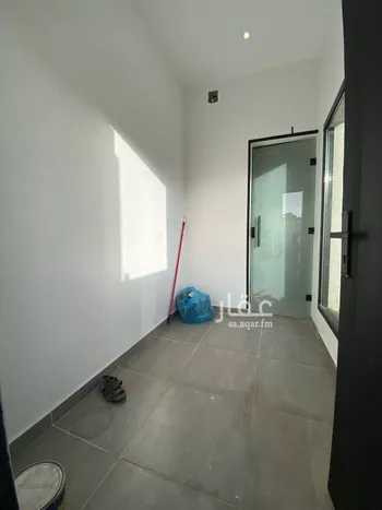 فيلا للبيع في شارع أبي المكارم بن سهل, حي المهدية, مدينة الرياض, منطقة الرياض صورة 5
