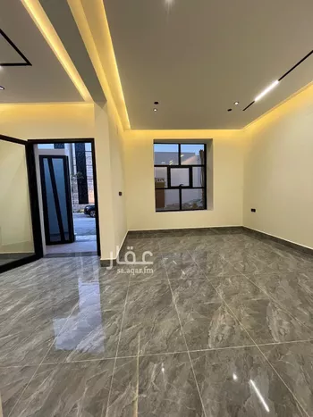 فيلا للبيع في شارع عبدالله النحوي, حي المهدية, مدينة الرياض, منطقة الرياض صورة 3