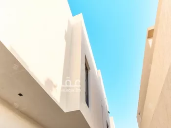 فيلا للبيع في شارع محمد بن هبة الله, حي المهدية, مدينة الرياض, منطقة الرياض صورة 3