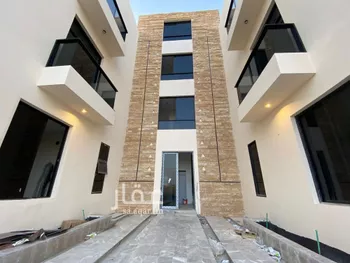 شقة للبيع في شارع أحمد بن الحسن الأنصاري, حي المهدية, مدينة الرياض, منطقة الرياض صورة 5