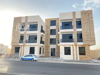 شقة للبيع في شارع أحمد بن الحسن الأنصاري, حي المهدية, مدينة الرياض, منطقة الرياض صورة 2