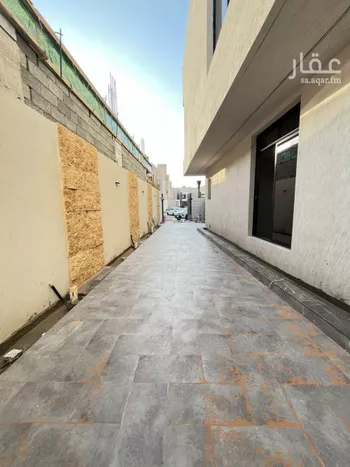 فيلا للبيع في شارع أحمد بن الحسن الأنصاري, حي المهدية, مدينة الرياض, منطقة الرياض صورة 5