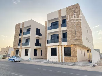 شقة للبيع في شارع أحمد بن الحسن الأنصاري, حي المهدية, مدينة الرياض, منطقة الرياض