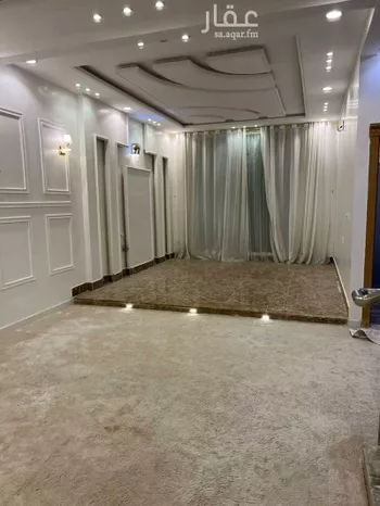 فيلا للإيجار في شارع صالح كمال الدين, حي عكاظ, مدينة الرياض, منطقة الرياض