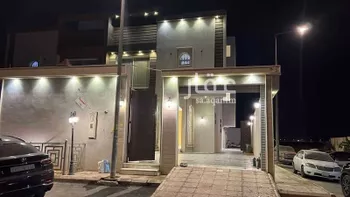 فيلا للإيجار في شارع صالح كمال الدين, حي عكاظ, مدينة الرياض, منطقة الرياض صورة 4