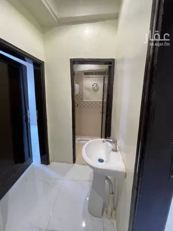عمارة للبيع في شارع عبدالملك السعدي, حي منفوحة الجديدة, مدينة الرياض, منطقة الرياض صورة 4