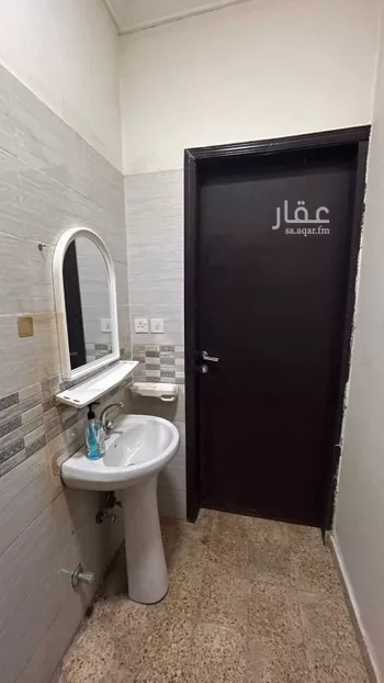 غرفة للإيجار في شارع رقم 113 ، حي الجنادرية ، الرياض ، منطقة الرياض صورة 4