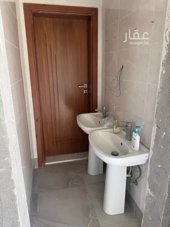 فيلا للبيع في شارع أحمد بن محمد علاء الدين, حي الصالحية, مدينة جدة, منطقة مكة المكرمة صورة 3