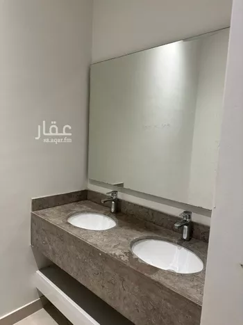 فيلا للإيجار في شارع رقم 113, حي الجنادرية, مدينة الرياض, منطقة الرياض صورة 2