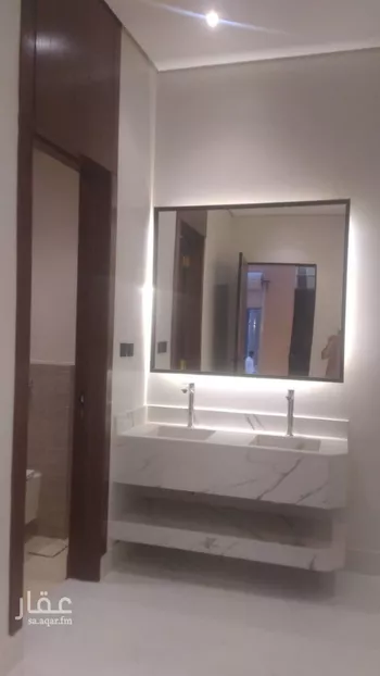 فيلا للبيع في شارع الحسين بن رواحة, حي الرمال, مدينة الرياض, منطقة الرياض صورة 5