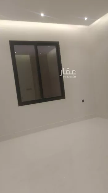 فيلا للبيع في شارع الحسين بن رواحة, حي الرمال, مدينة الرياض, منطقة الرياض