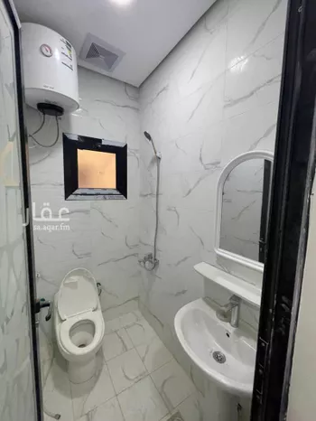 عمارة للإيجار في شارع التاسع عشر, حي الثقبة, مدينة الخبر, المنطقة الشرقية صورة 2