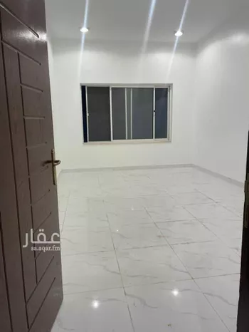 شقة للإيجار في شارع طارق بن زياد ، حي الصفاه الاول ، دومة الجندل ، دومة الجندل