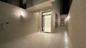 دور للبيع في شارع إبراهيم بن محمد الحلبي, حي البيان, مدينة الرياض, منطقة الرياض صورة 2