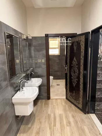شقة للإيجار في شارع الفريحه, حي ظهرة لبن, مدينة الرياض, منطقة الرياض صورة 3