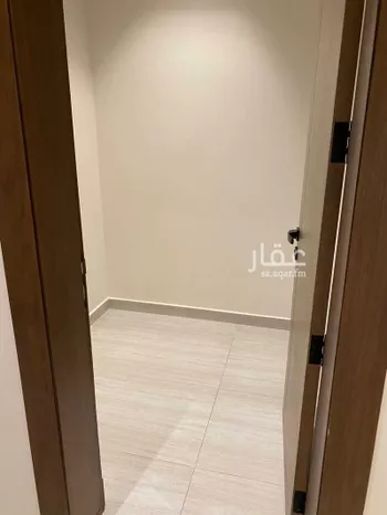 شقة للإيجار في شارع الدهناء, حي الملقا, مدينة الرياض, منطقة الرياض صورة 3