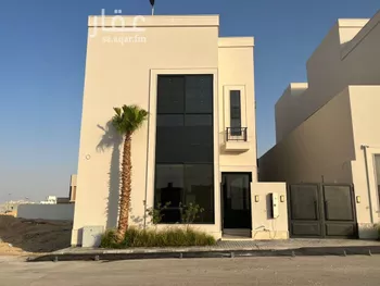 فيلا للبيع في شارع عمر بن عبدالقادر مفتي, حي المهدية, مدينة الرياض, منطقة الرياض صورة 3
