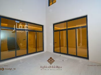فيلا للبيع في شارع أبي الحسن الأسفرائيني, حي المهدية, مدينة الرياض, منطقة الرياض صورة 4